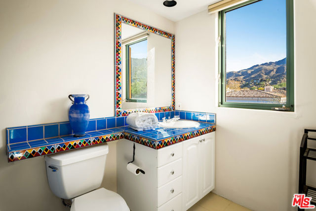 136 Netas Drive, Palm Desert CA: https://media.crmls.org/mediaz/295c35c2-fd58-4d26-b578-439643c81571.jpg