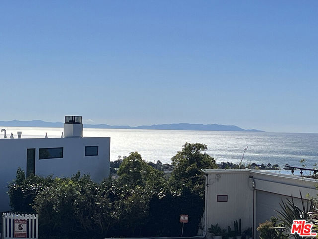 1357 Chautauqua Boulevard, Pacific Palisades, CA 90272