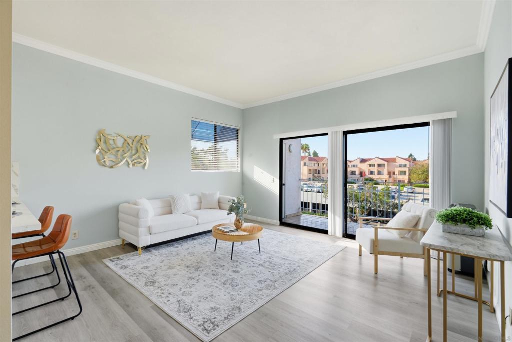 8310 Regents Rd - photo 4
