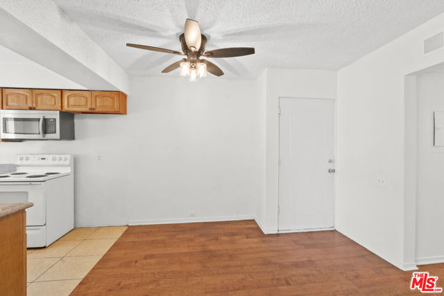 500 Evergreen Street, 306 photo 7