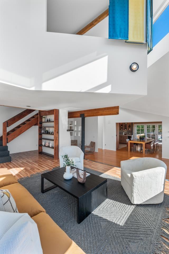 2506 Via Merano, Del Mar CA: https://media.crmls.org/mediaz/295f97f0-9cbd-4266-94d0-b7c40531cc37.jpg