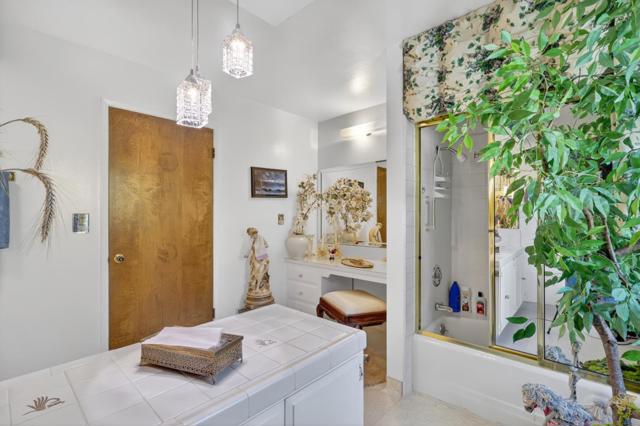 3992 Altadena Lane, San Jose CA: https://media.crmls.org/mediaz/296061e3-c094-4d98-87eb-60e73115a063.jpg