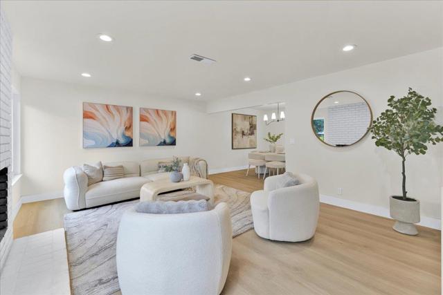 2828 Monte Cresta Way, San Jose CA: https://media.crmls.org/mediaz/2960d5da-1a86-49ea-a644-16e3366b9a19.jpg