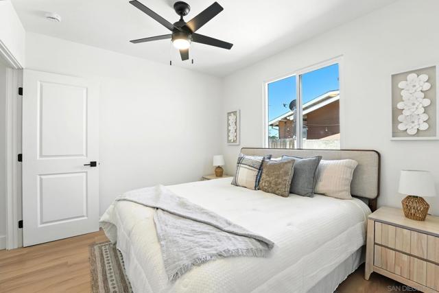 3912 Polk Ave, San Diego CA: https://media.crmls.org/mediaz/2961255e-0540-44e6-a642-bb4379e3acd4.jpg
