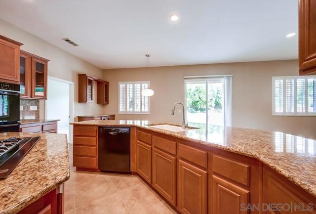 Image 17 of 61 For 26788 Calico Ct