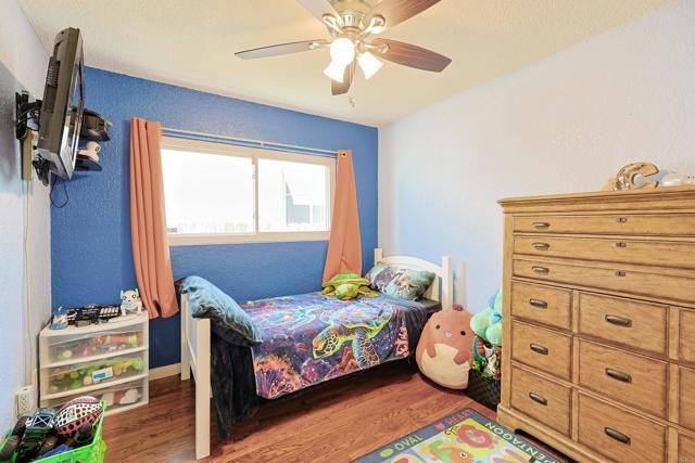 Image 12 of 27 For 7907 Longdale