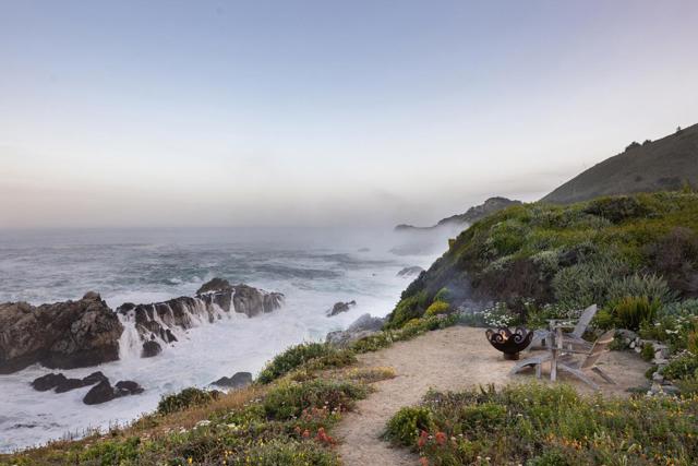 36654 Highway 1, Carmel CA: https://media.crmls.org/mediaz/2962c52c-7d8e-4c21-a5ca-d5139228e004.jpg