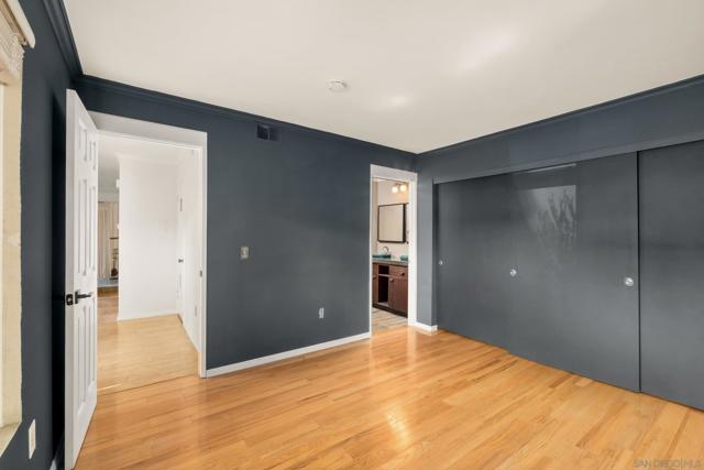 6544 College Grove Dr, San Diego CA: https://media.crmls.org/mediaz/29637455-b761-4efd-9b56-793e081b6d93.jpg