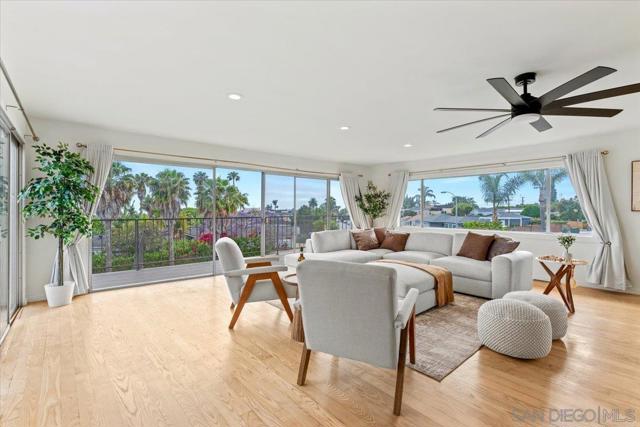 5021 Foothill Blvd, San Diego CA: https://media.crmls.org/mediaz/296420bb-2b2f-496a-ac59-ac78ee6bf8f4.jpg