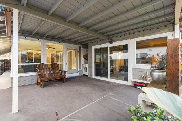 976 2nd Avenue, Redwood City CA: https://media.crmls.org/mediaz/2965e63c-3ada-46a4-9fe7-ba39e3a329b8.jpg