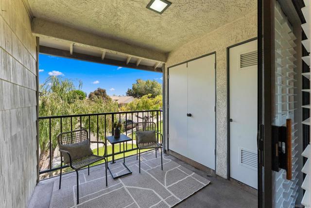 8595 Summerdale Rd, San Diego CA: https://media.crmls.org/mediaz/29665d72-1f88-4a7b-8e31-2e0e4581d469.jpg