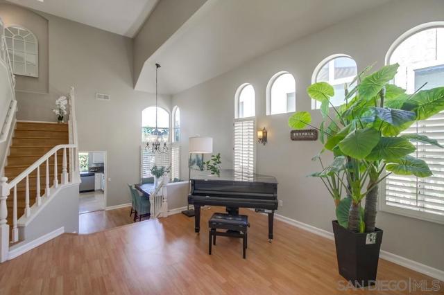 Image 4 of 56 For 9308 Chabola Rd