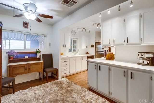 Detail Gallery Image 13 of 59 For 276 N El Camino Real #247,  Oceanside,  CA 92058 - 2 Beds | 2 Baths