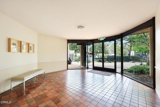 4499 Via Marisol, Los Angeles CA: https://media.crmls.org/mediaz/29685f6e-a86d-4c76-93a3-4723a8272342.jpg