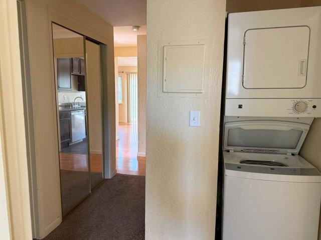 1091 Mohr Lane, Concord CA: https://media.crmls.org/mediaz/29689107-50e1-422b-a7b3-0de0dab74e6f.jpg