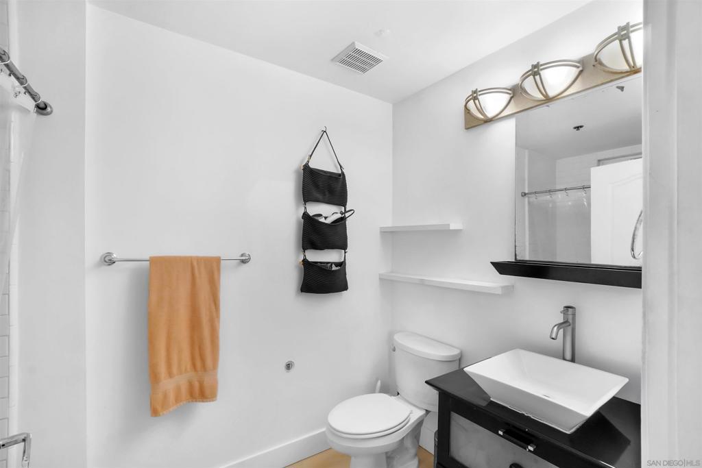 2828 University Ave - photo 11