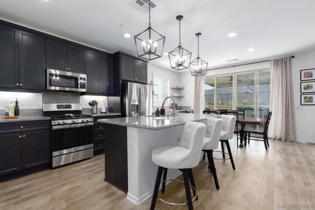 29089 Soraya, Lake Elsinore CA: https://media.crmls.org/mediaz/296ae1be-363a-4e08-bffa-f17e6e8399f8.jpg