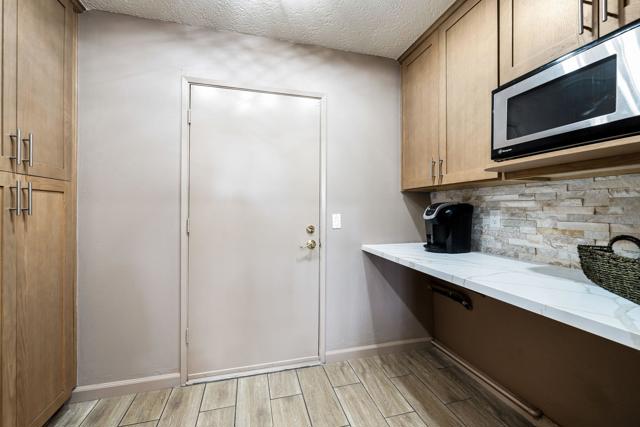 37710 37710 Los Cocos Drive E E Drive, Rancho Mirage CA: https://media.crmls.org/mediaz/296b53a6-d216-453d-8d66-609fb5a54ef1.jpg