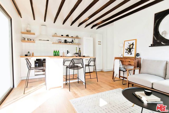 1236 W Sunset Boulevard, Los Angeles CA: https://media.crmls.org/mediaz/296b5af8-bfb6-4e35-93ff-b6e31d237bfb.jpg