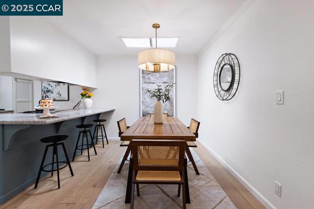 1932 Ptarmigan Dr, Walnut Creek CA: https://media.crmls.org/mediaz/296d6d83-72fd-4fe5-9bf4-6dcac8895809.jpg