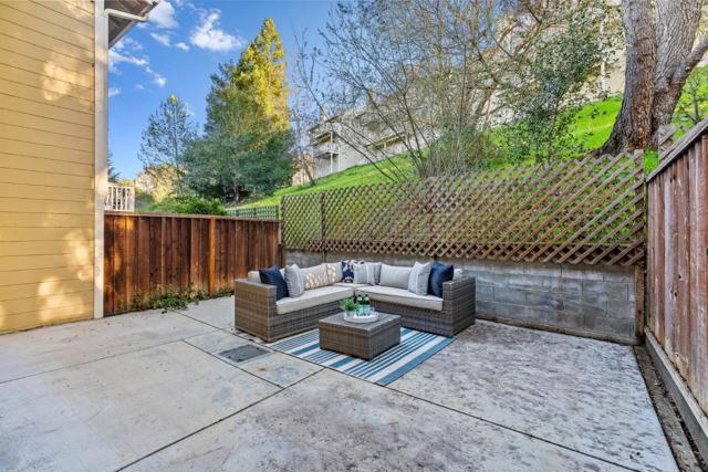 7 Arabian Way, Scotts Valley CA: https://media.crmls.org/mediaz/296d8f6f-33fa-49a0-9251-23e02ba3b665.jpg