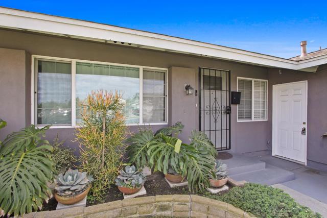 718 E TURMONT, Carson CA: https://media.crmls.org/mediaz/296db287-7e46-43c4-9ce7-794d07cb44d6.jpg