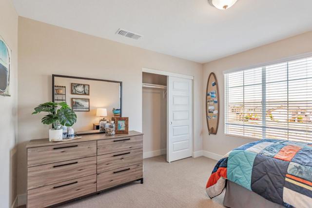 1143 Coyote Peak Way, Hollister CA: https://media.crmls.org/mediaz/296f27cd-550a-43fd-81c2-e681fbedd3c9.jpg
