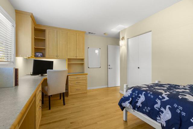 122 Belvale Drive, Los Gatos CA: https://media.crmls.org/mediaz/296f4e1b-6686-426c-a754-8c39aedb8f16.jpg