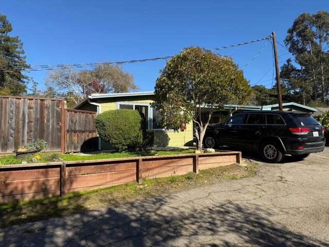 3460 Maplethorpe Lane, Soquel CA: https://media.crmls.org/mediaz/29705c62-4463-4680-8212-5d1e1c404c3a.jpg