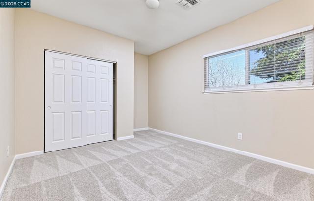Image 16 of 23 For 105 C St  