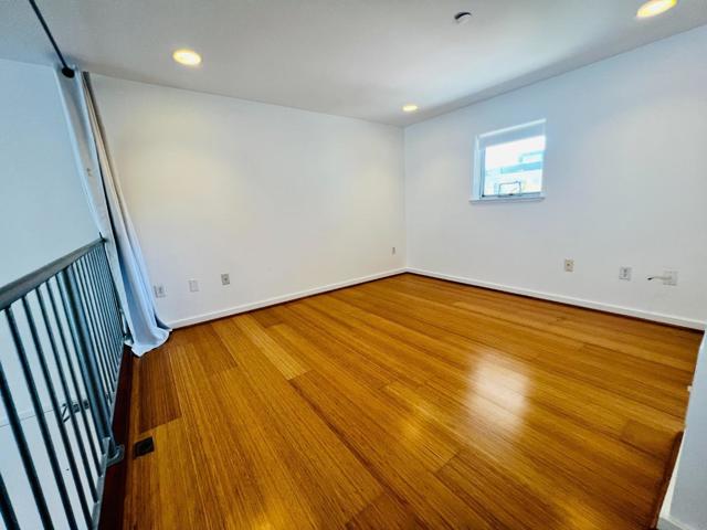 1800 Bryant Street, San Francisco CA: https://media.crmls.org/mediaz/297122dd-db81-4331-8f98-93b29cce03ae.jpg