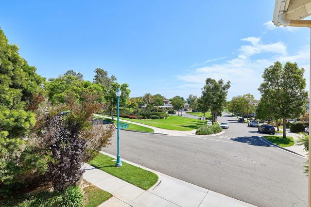 2610 Garden House Road, Carlsbad CA: https://media.crmls.org/mediaz/29714497-973a-4031-ad31-0b014d42bdb6.jpg