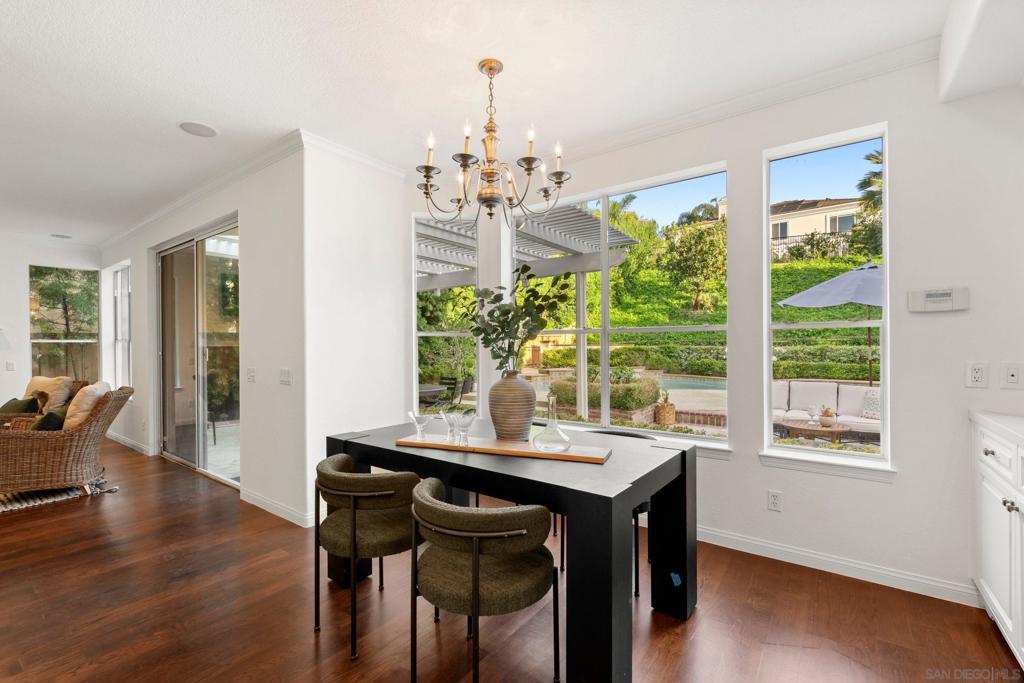 4727 Plummer Ct - photo 5