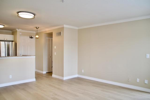 Image 4 of 24 For 8889 Caminito Plaza Centro