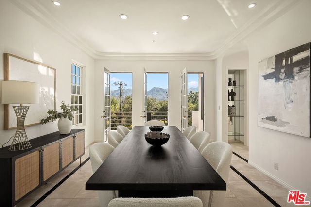283 Lake Sherwood Drive photo 10
