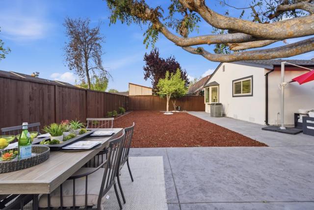 1497 Meadow Glen Way, San Jose CA: https://media.crmls.org/mediaz/29777b1b-ec68-47d6-9a9a-8aed579e908c.jpg