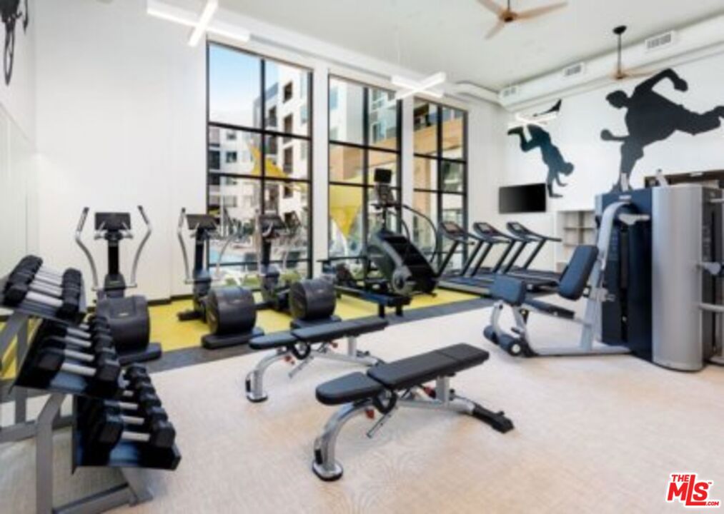 2978b91d C87e 4f81 Ade0 36f1db2b5d9b