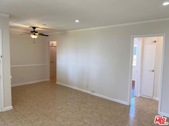 5784 Corbett Street, Los Angeles CA: https://media.crmls.org/mediaz/2978d8b8-ae05-474e-b704-7623aad6cf7c.jpg
