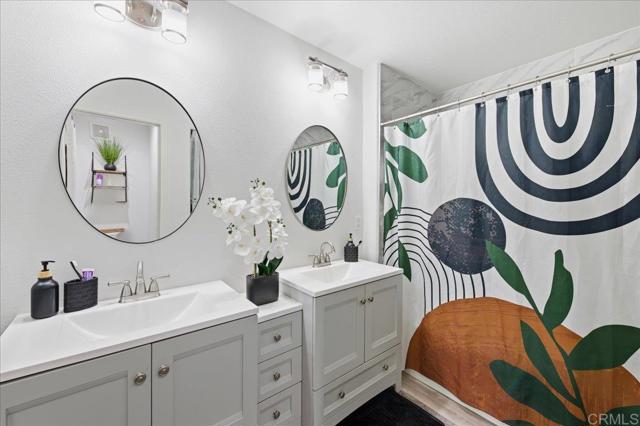 Image 27 of 48 For 2725 Apricot Court