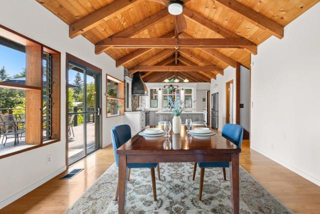 120 Bella Vista Lane, Watsonville CA: https://media.crmls.org/mediaz/297a678e-c887-42f4-8bbb-0b1023ea5cbf.jpg