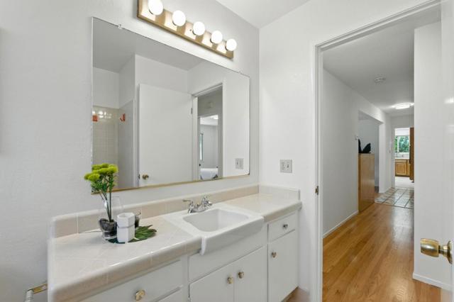 587 Dublin Way, Sunnyvale CA: https://media.crmls.org/mediaz/297ab480-0c74-4888-92eb-15c1086486b8.jpg