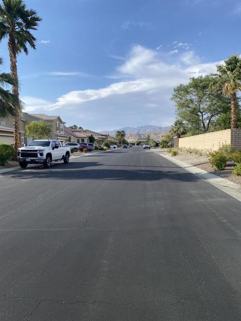 37411 Bosley, Indio CA: https://media.crmls.org/mediaz/297b7471-072e-413f-b06f-137e70043361.jpg