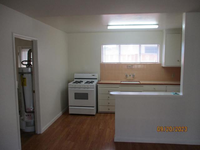 1680 Harrison Street, Santa Clara CA: https://media.crmls.org/mediaz/297b89a1-4aaf-4f82-ae2b-d6bd6e4ed8a8.jpg