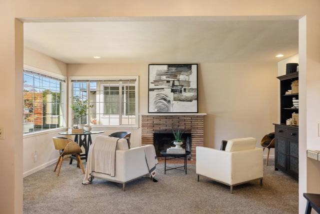 662 Oak Street, Monterey CA: https://media.crmls.org/mediaz/297bd87d-49a9-4c9e-a659-3e0290635fbb.jpg