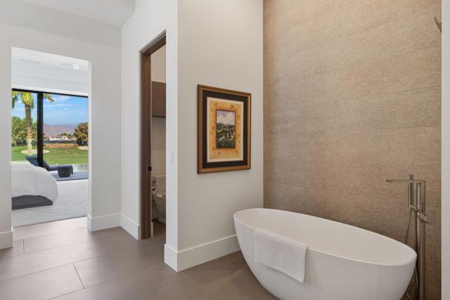 53603 Via Mallorca, La Quinta CA: https://media.crmls.org/mediaz/297be00b-3606-45a4-bf75-bbea7306a78b.jpg