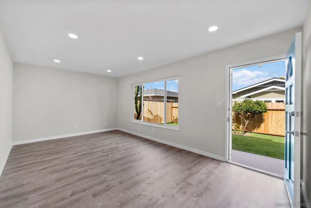 4646 48 Cherokee Avenue, San Diego CA: https://media.crmls.org/mediaz/297d1c1a-a393-43ac-b412-d3c8e5cf035a.jpg