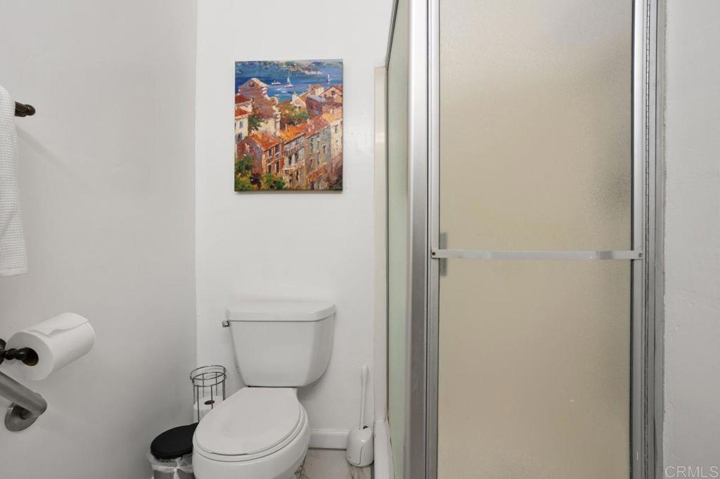 https://media.crmls.org/mediaz/297d678f-772f-4b09-8425-0711a70bdc1e.jpg?preset=X-Large