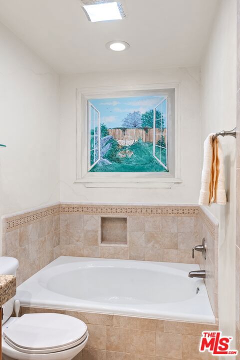 14630 Dickens Street, 105 photo 25