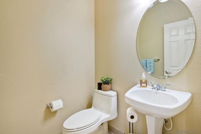 7718 Via Vivaldi, San Diego, California 92127, 3 Bedrooms Bedrooms, ,3 BathroomsBathrooms,Single Family Residence,For Sale,Via Vivaldi,250020119SD