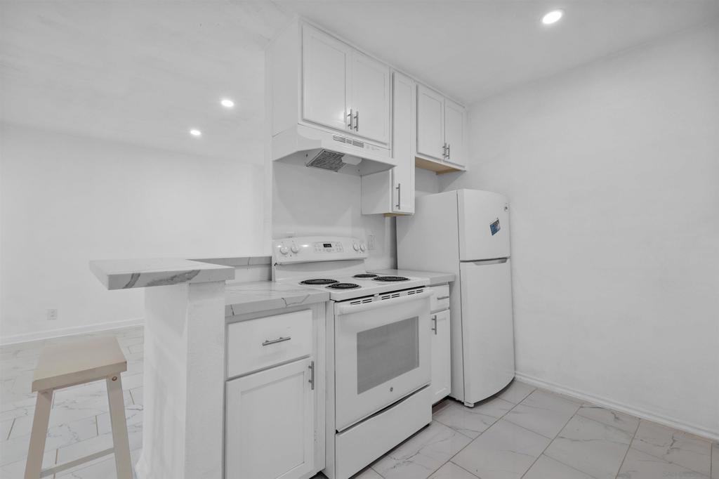 4185 Louisiana - photo 9